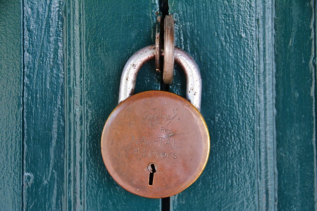 padlock-1379476_640